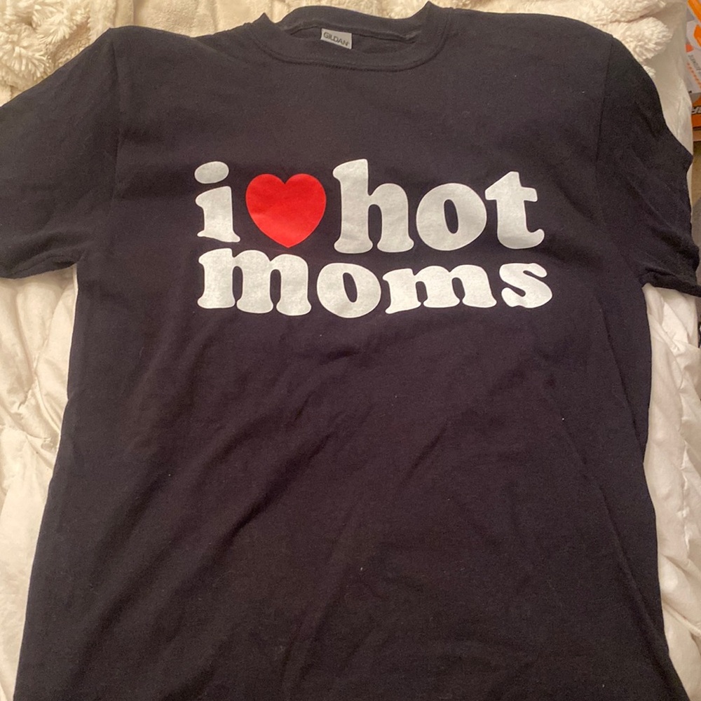 men’s small t-shirt